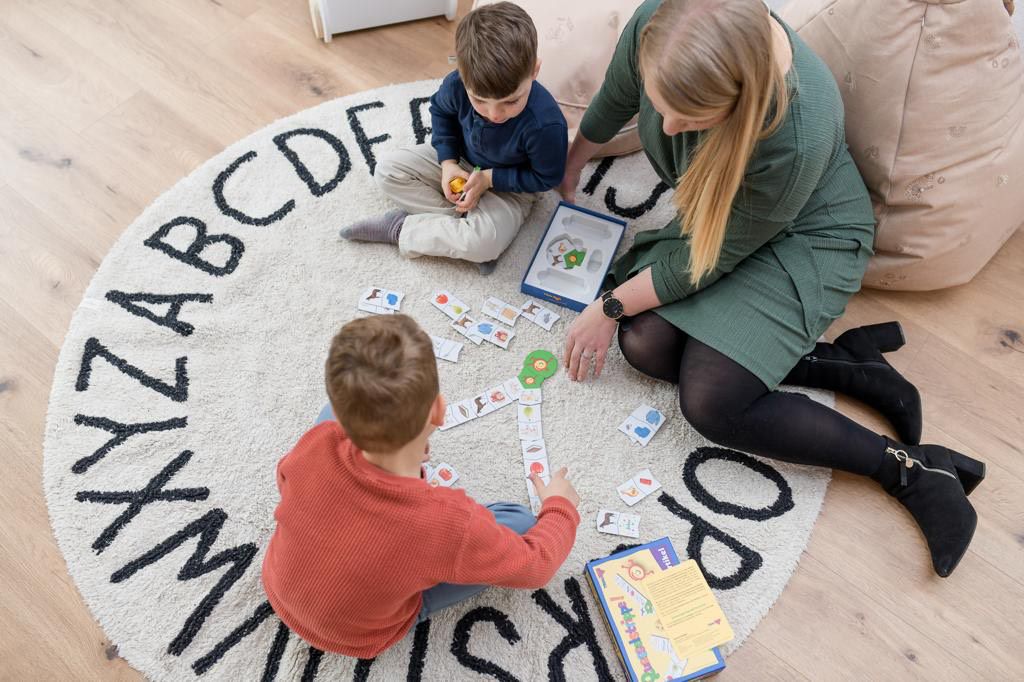 PAULINE BORZYM - Praxis für Sprach-, Sprech-, Stimm- und Schlucktherapie